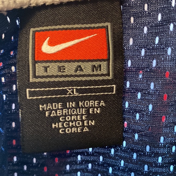 Houston Rockets Yao Ming Nike Jersey; Woman's XL or Men m/L. - Picture 5 of 6